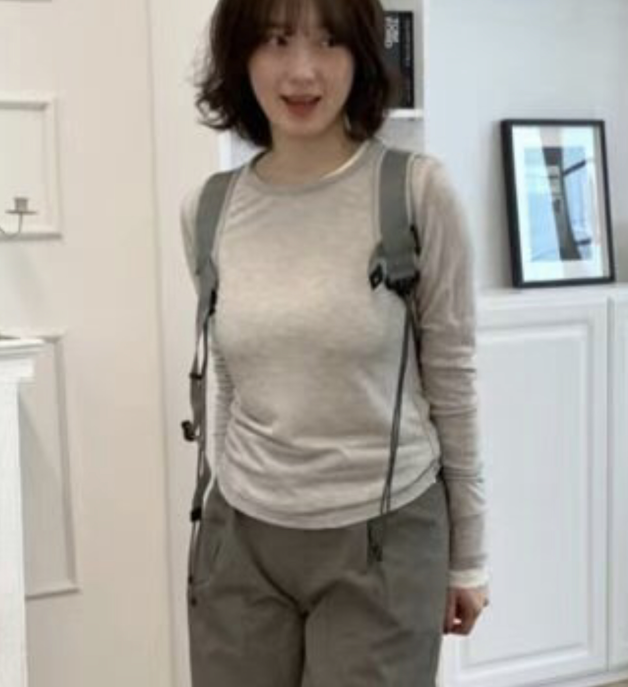 FLAT韓國直郵㊣東大門實拍女裝新款熱賣休閑推薦時尚長袖T恤FLAT長袖T恤圖色2