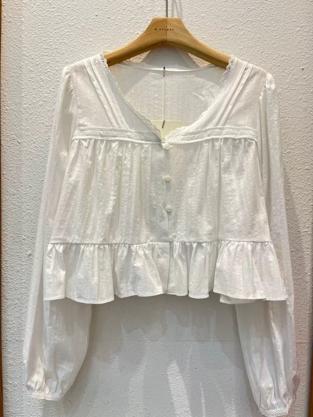 DOUBLEIN韓國㊣直郵東大門代購女裝新款推薦時尚襯衫蕾絲衫DOUBLEIN襯衫/蕾絲衫