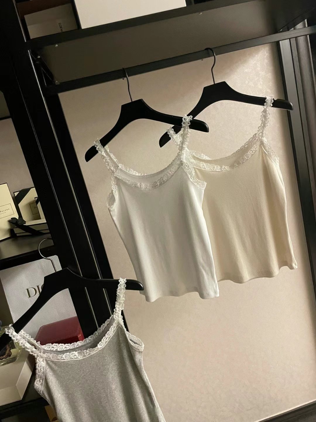JGREY直郵韓國代購㊣女裝新品人氣熱賣時尚休閑推薦吊帶背心JGREY吊帶/背心