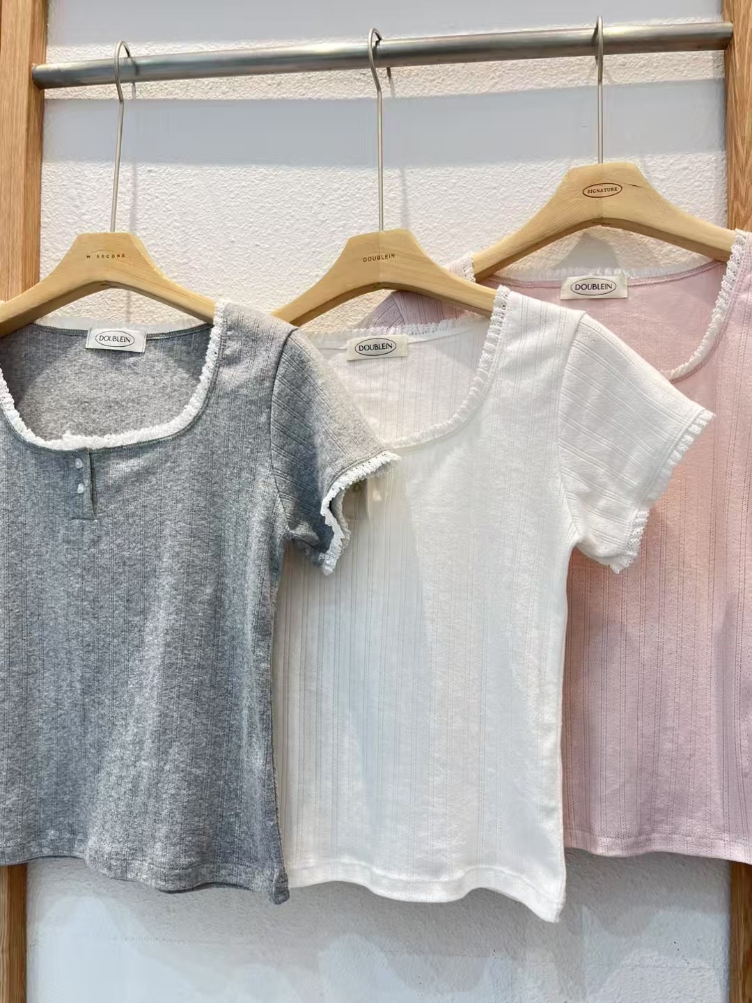 DOUBLEIN韓國直郵㊣東大門實拍女裝新品25春夏時尚熱賣休閑T恤DOUBLEINT恤