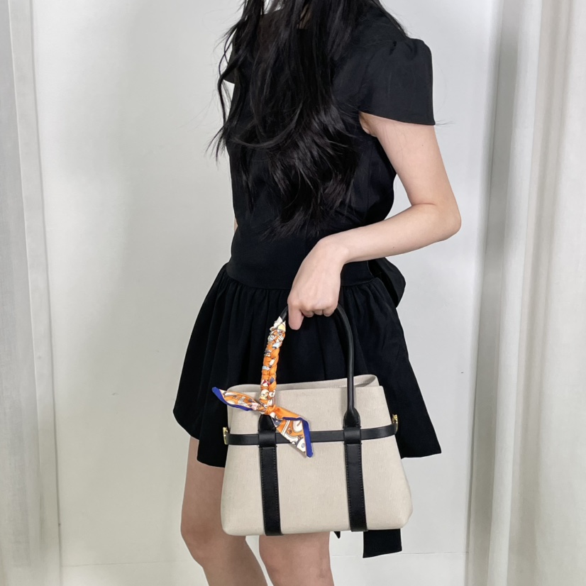 J PLACE直郵韓國代購㊣女裝新款推薦人氣25春夏單肩斜跨包J PLACE單肩/斜跨包