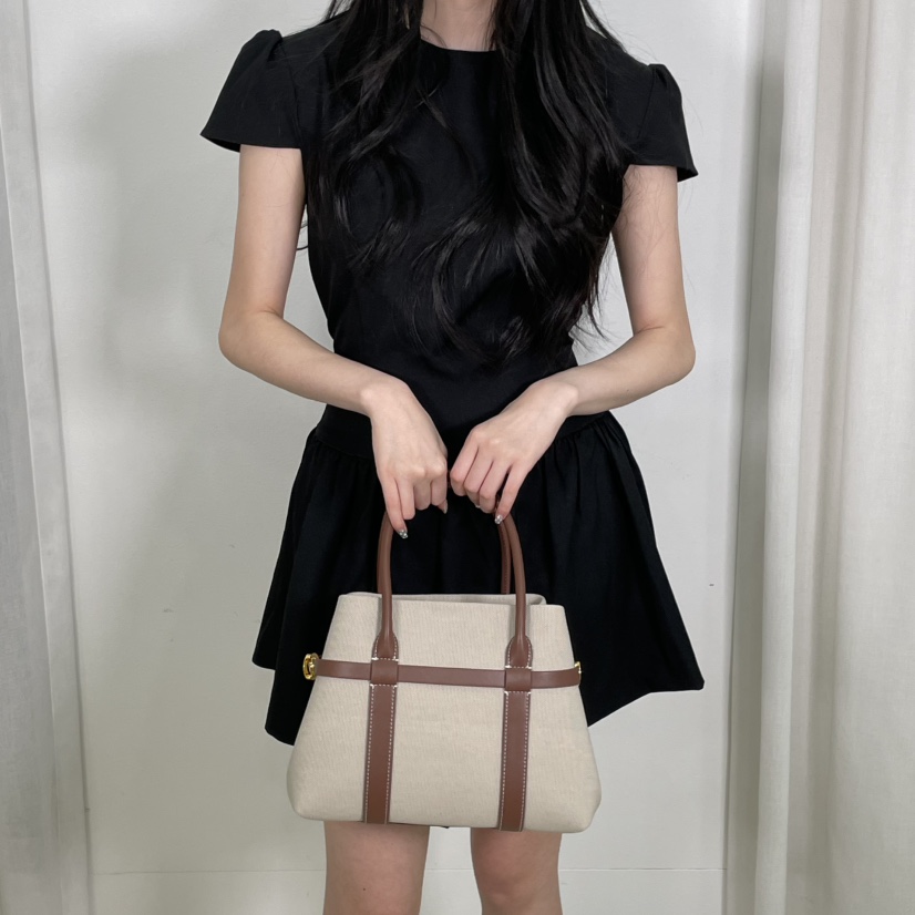 J PLACE直郵韓國代購㊣女裝新款推薦人氣25春夏單肩斜跨包J PLACE單肩/斜跨包