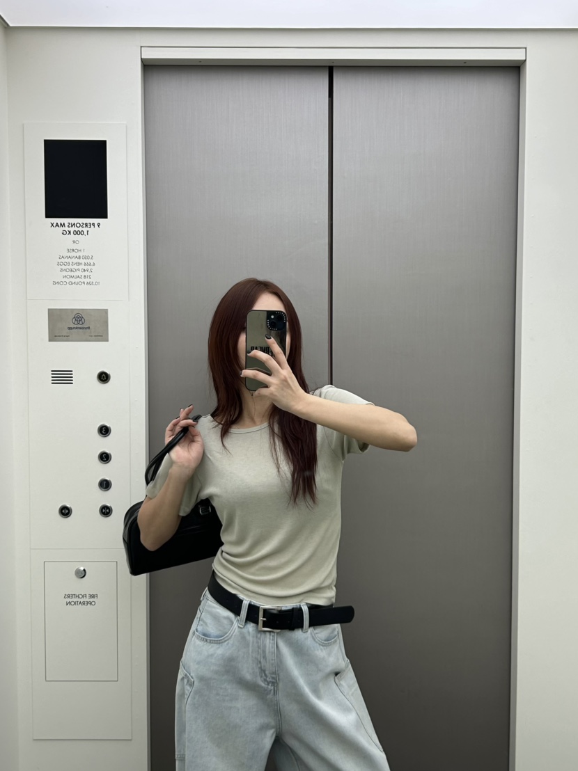 OVER NEAP韓國㊣直郵東大門代購女裝新品熱賣休閑推薦T恤絲綢OVER NEART恤