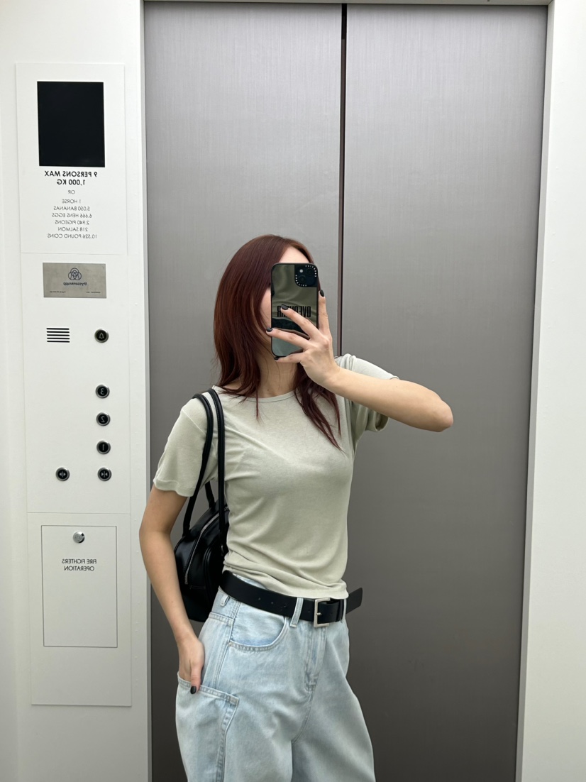 OVER NEAP韓國㊣直郵東大門代購女裝新品熱賣休閑推薦T恤絲綢OVER NEART恤