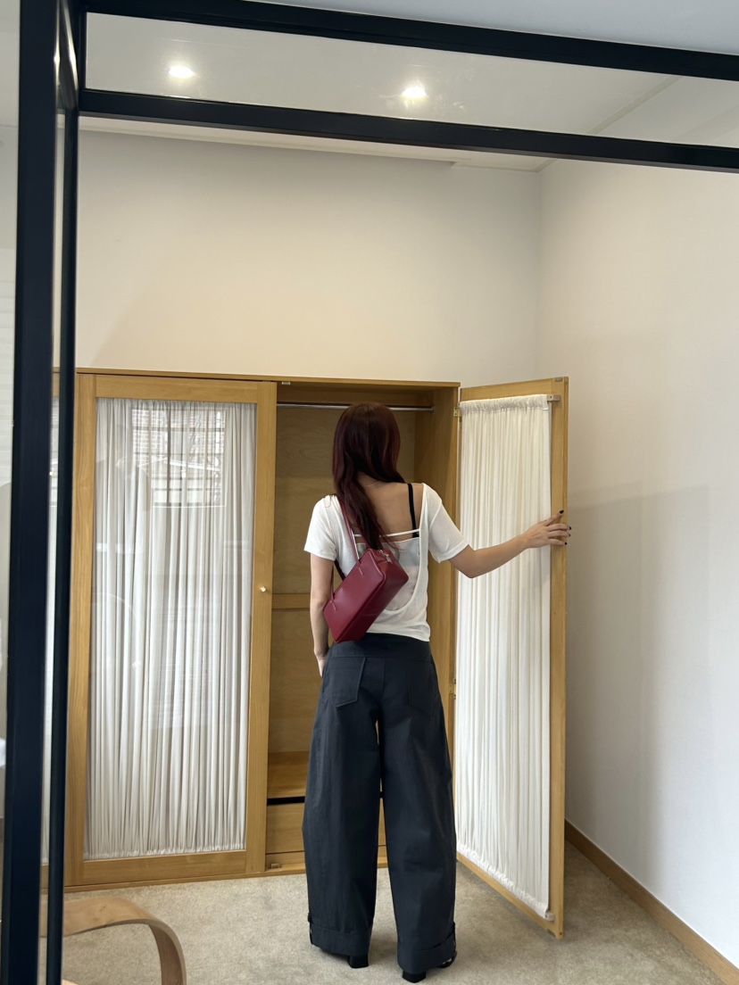 OVER NEAP韓國㊣直郵東大門代購女裝新品熱賣休閑推薦T恤絲綢OVER NEART恤