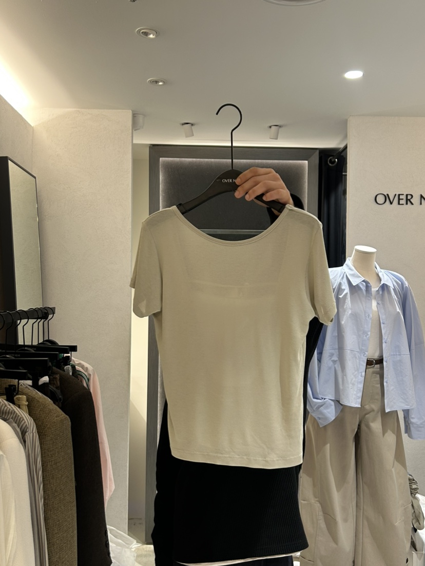 OVER NEAP韓國㊣直郵東大門代購女裝新品熱賣休閑推薦T恤絲綢OVER NEART恤圖色2