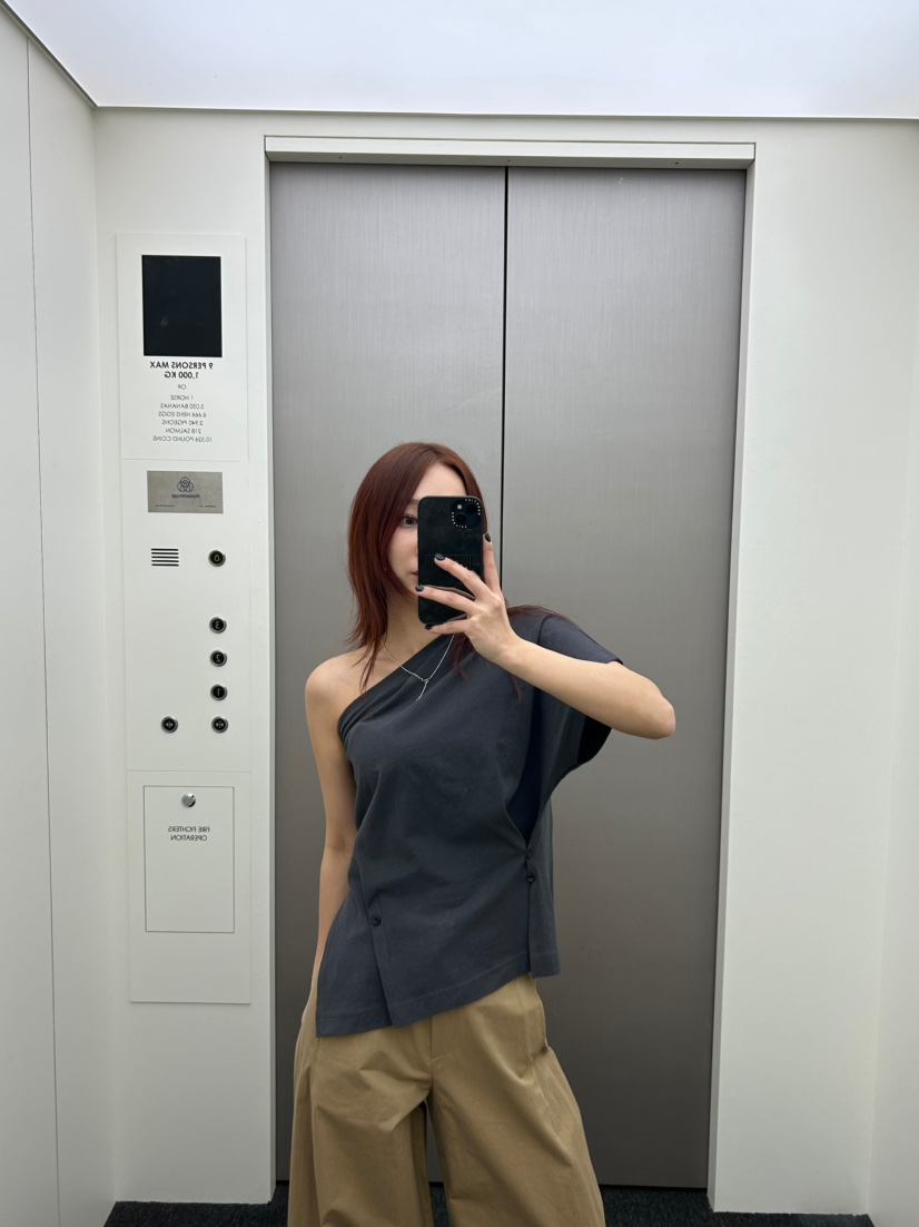 OVER NEAP直郵韓國代購㊣女裝新品熱賣時尚人氣25春夏推薦T恤OVER NEART恤
