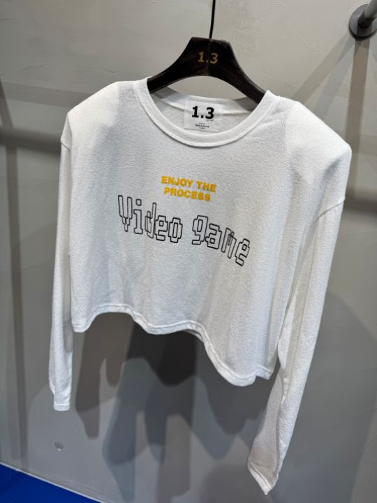 1.3韓國直郵㊣女裝新品25春夏休閑時尚熱賣人氣推薦長袖T恤1.3長袖T恤