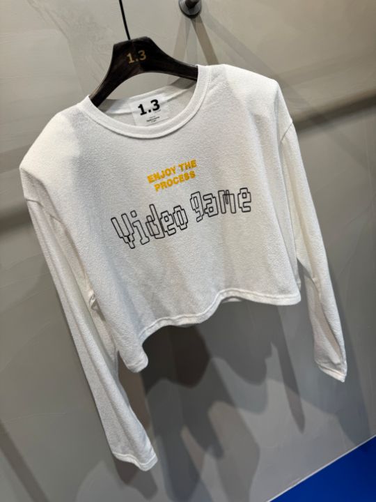 1.3韓國直郵㊣女裝新品25春夏休閑時尚熱賣人氣推薦長袖T恤1.3長袖T恤