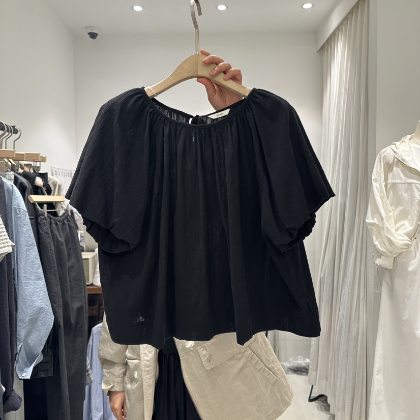 IRVINE韓國直郵㊣東大門實拍女裝新品時尚熱賣推薦襯衫蕾絲衫IRVINE襯衫/蕾絲衫圖色2