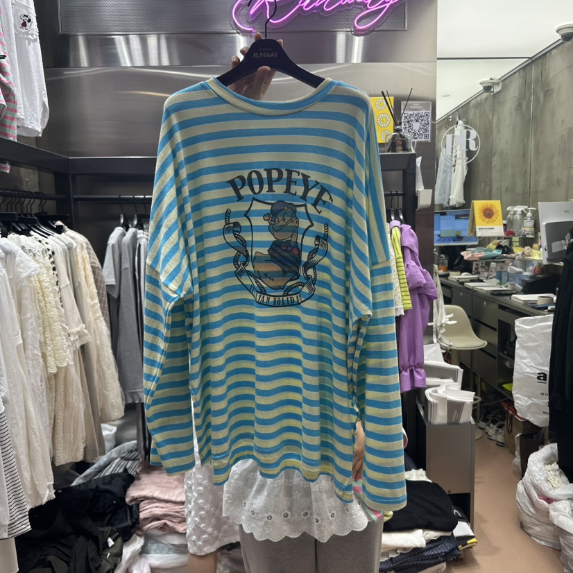 RUNWAY-런웨이韓國直郵㊣東大門實拍女裝新款推薦休閑長袖T恤RUNWAY長袖T恤圖色1