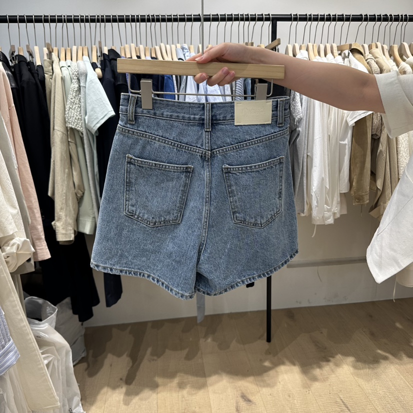 OVERTAKE直郵韓國代購㊣女裝新品時尚熱賣推薦25春夏休閑短褲OVERTAKE短褲