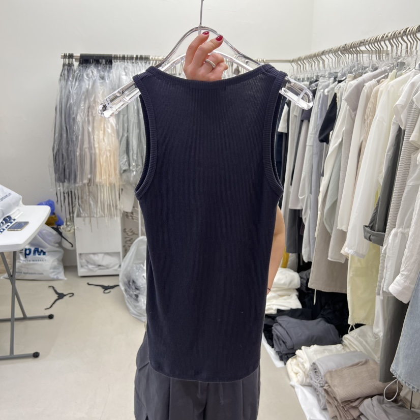 PADO直郵韓國代購㊣女裝新品推薦人氣25春夏休閑熱賣吊帶背心PADO吊帶/背心