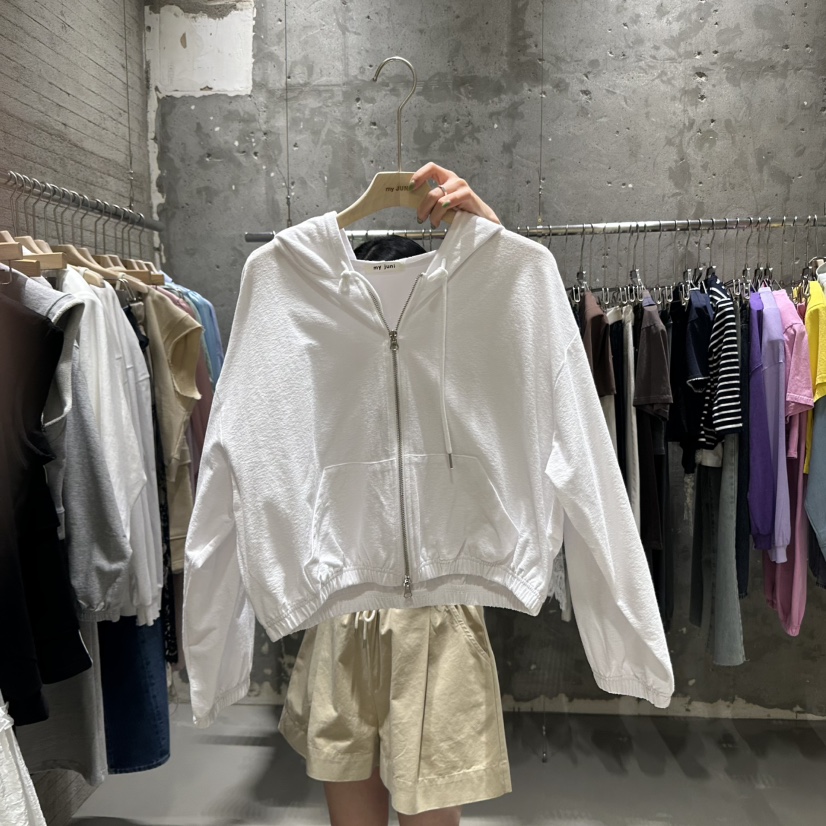 JUNI韓國直郵㊣東大門實拍女裝新品推薦25春夏時尚休閑衛衣my juni衛衣圖色2