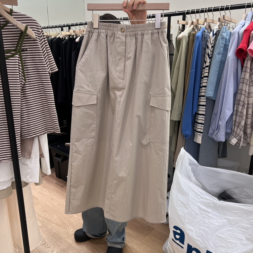 SPAGHETTI韓國直郵㊣東大門實拍女裝新品推薦半身裙中短裙工裝刺繡spaghetti半身裙/中短裙圖色2