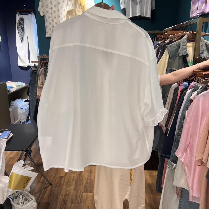 MERCI LINDA韓國直郵㊣東大門實拍女裝新品人氣襯衫蕾絲衫MERCI LINDA襯衫/蕾絲衫