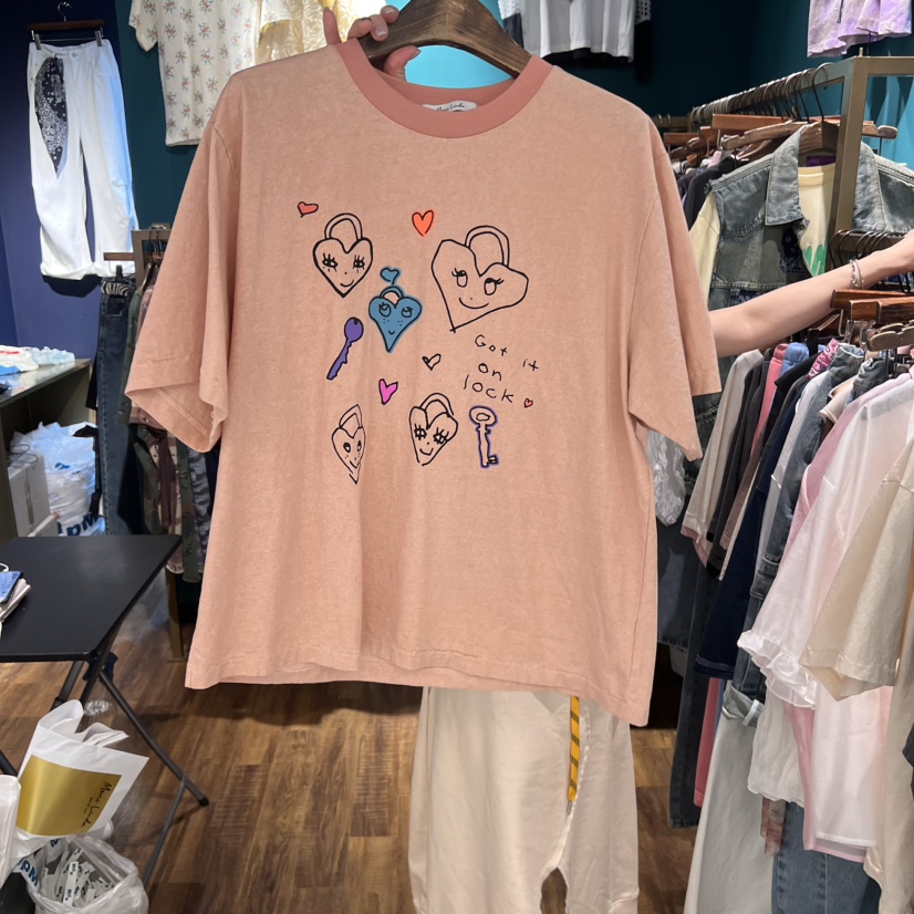 MERCI LINDA韓國直郵㊣東大門實拍女裝新品25春夏時尚熱賣T恤MERCI LINDAT恤圖色2