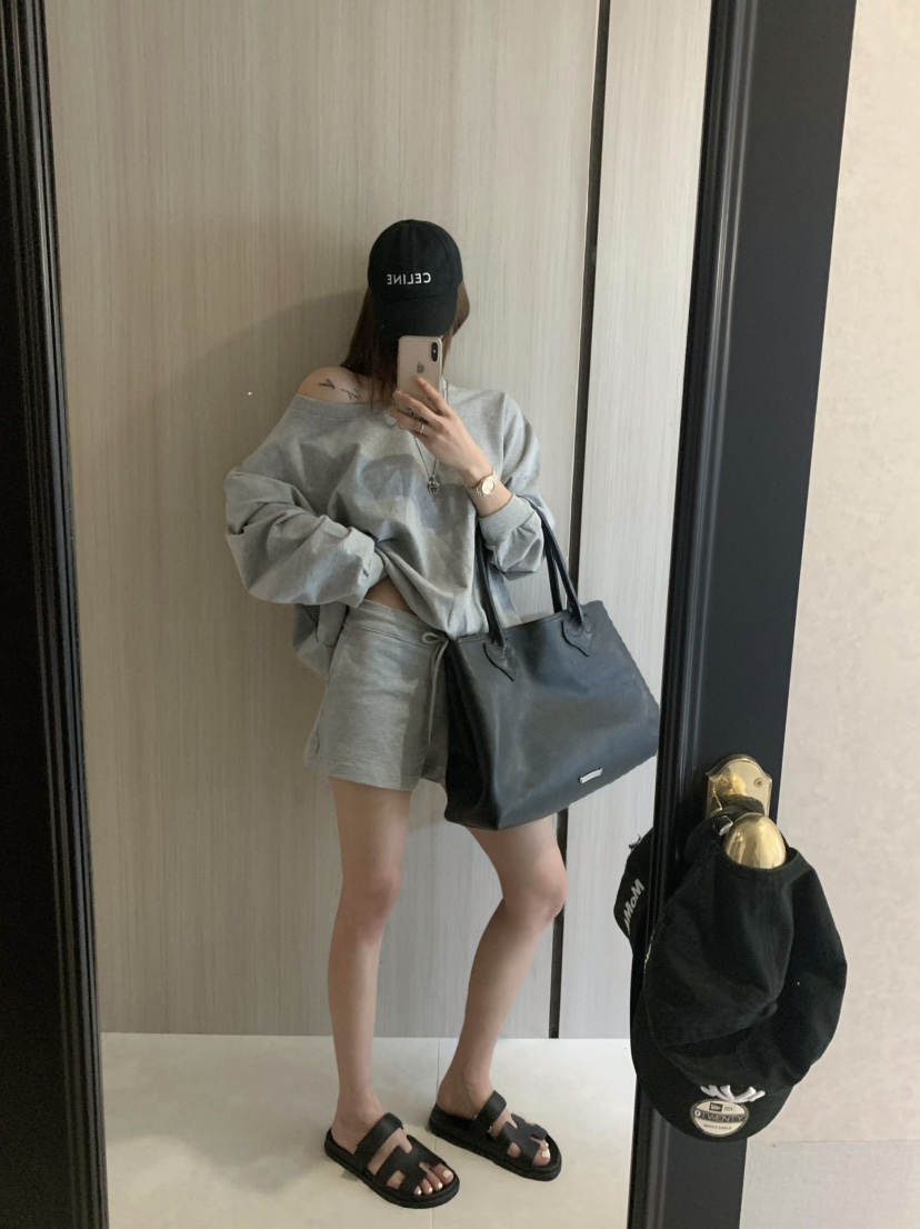 VIRKIN韓國直郵㊣東大門實拍女裝新品休閑25春夏時尚熱賣衛衣VIRKIN衛衣