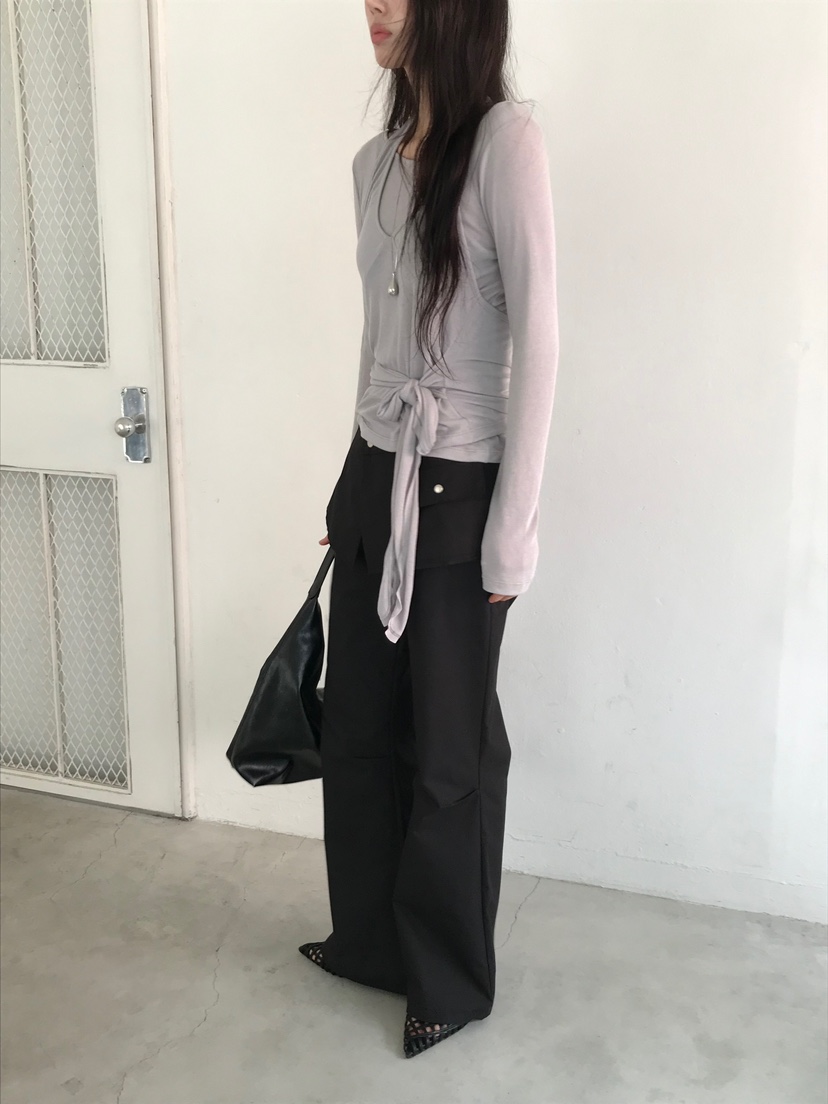 ESCHER韓國直郵㊣東大門實拍女裝新款時尚人氣推薦襯衫蕾絲衫ESCHER襯衫/蕾絲衫