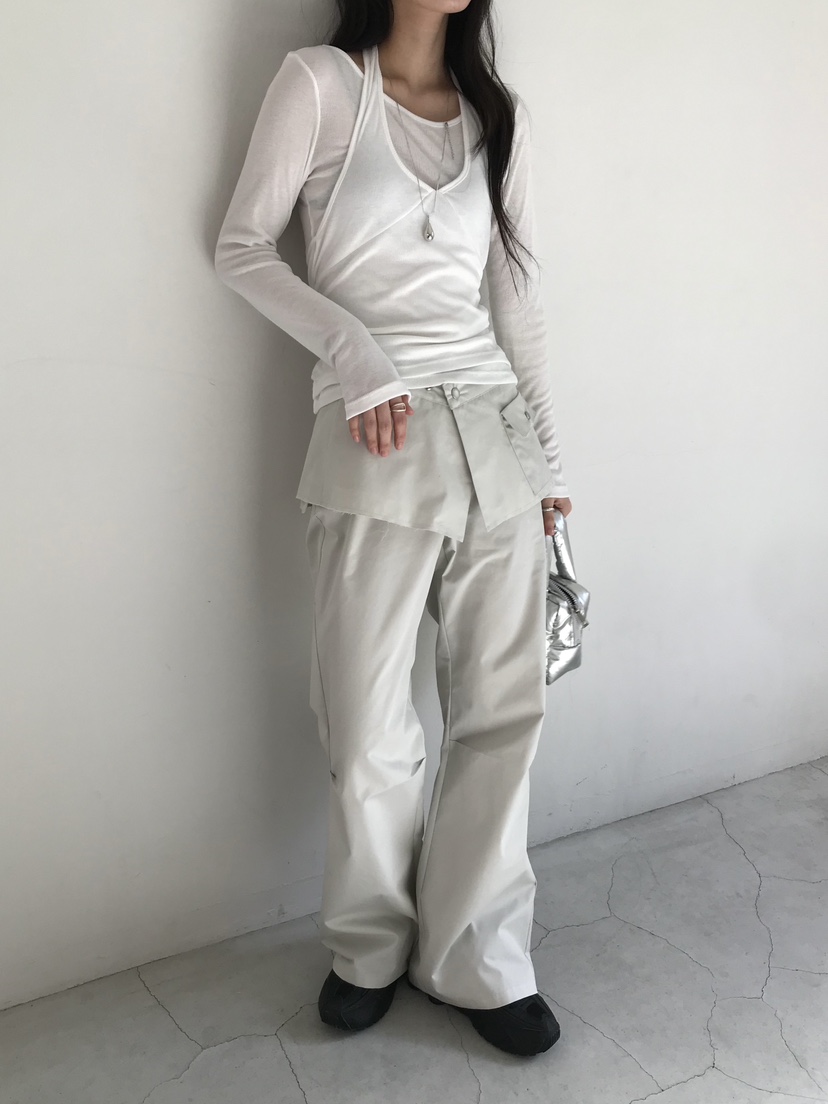 ESCHER韓國直郵㊣東大門實拍女裝新款時尚人氣推薦襯衫蕾絲衫ESCHER襯衫/蕾絲衫