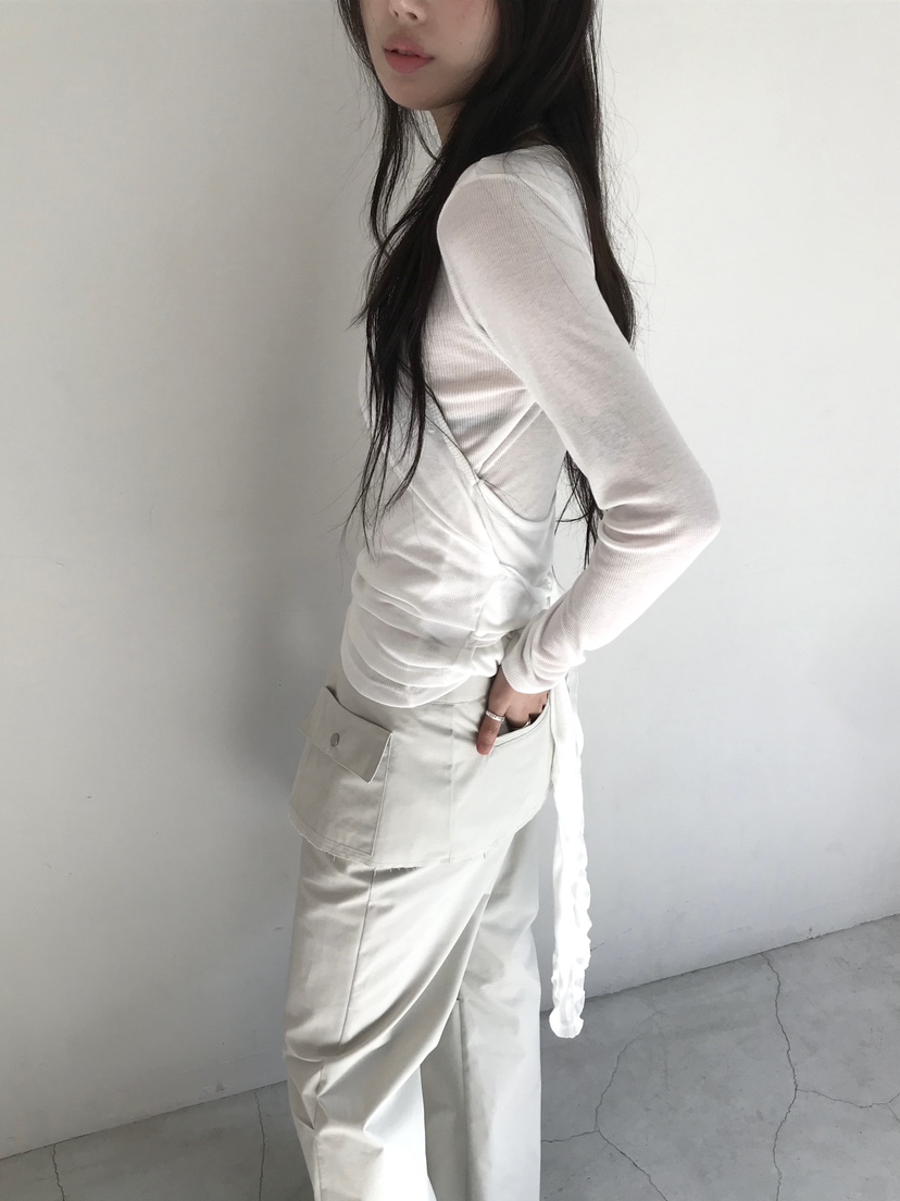 ESCHER韓國直郵㊣東大門實拍女裝新款時尚人氣推薦襯衫蕾絲衫ESCHER襯衫/蕾絲衫