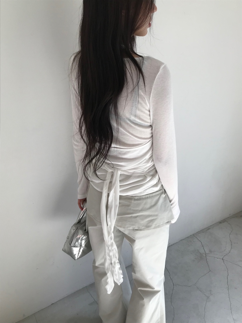ESCHER韓國直郵㊣東大門實拍女裝新款時尚人氣推薦襯衫蕾絲衫ESCHER襯衫/蕾絲衫