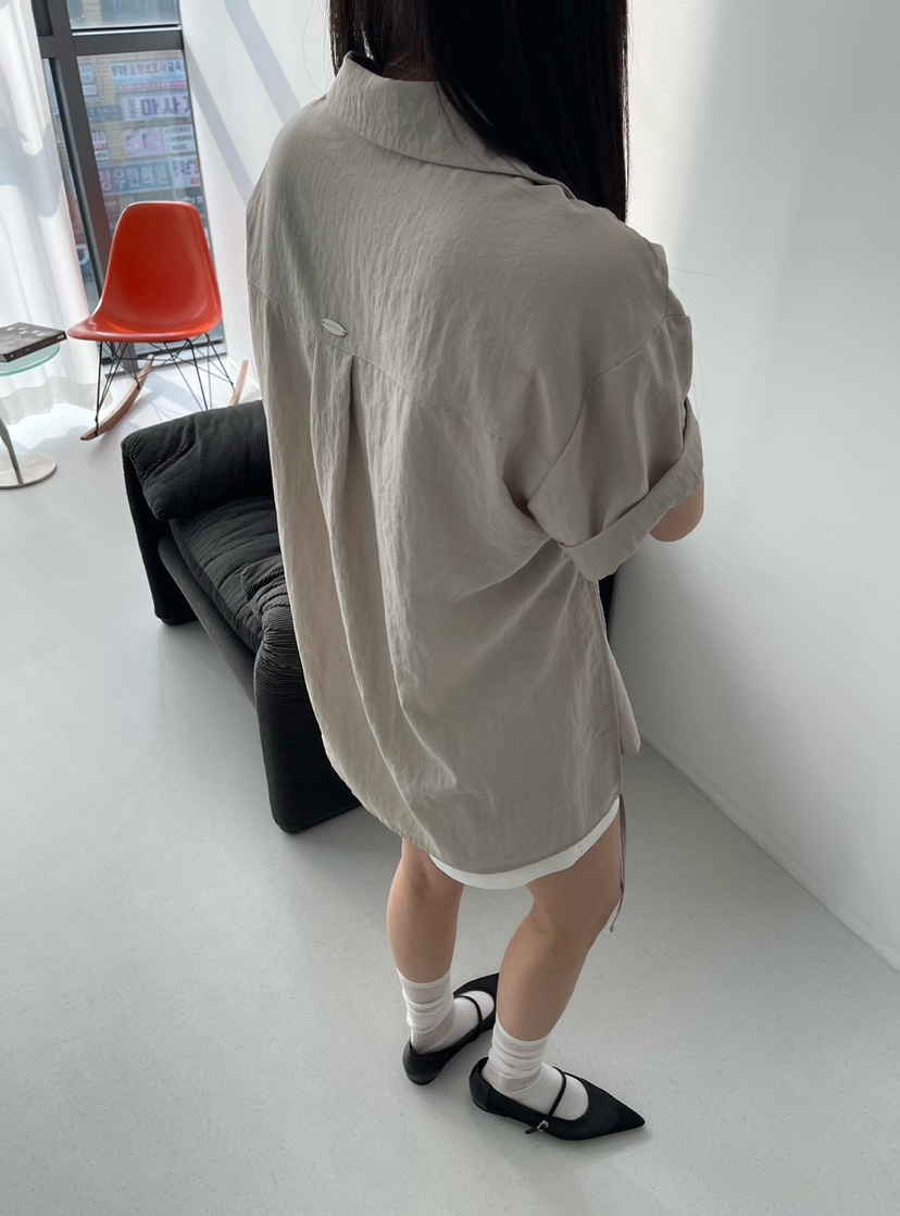 NEAR LEAP-P韓國直郵㊣女裝新款時尚休閑25春夏襯衫蕾絲衫NEAR LEAP襯衫/蕾絲衫