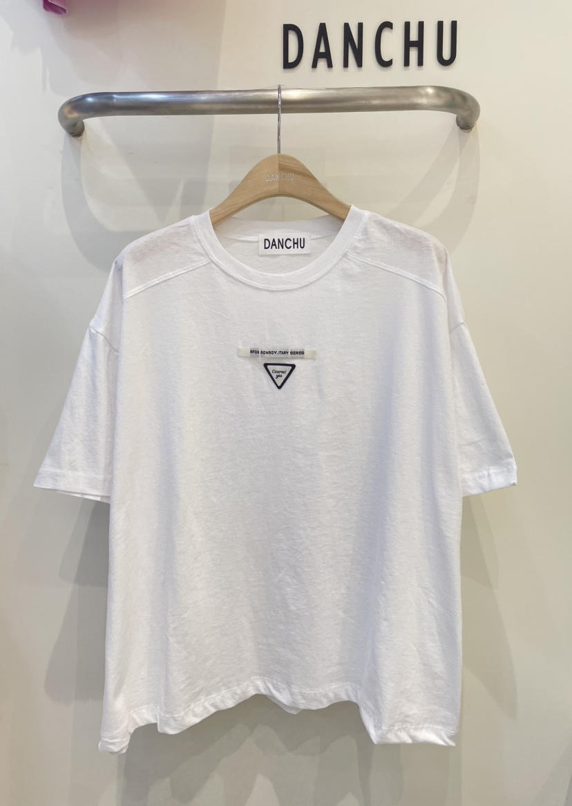 DANCHU直郵韓國代購㊣女裝新品推薦熱賣休閑人氣25春夏時尚T恤DANCHUT恤圖色1