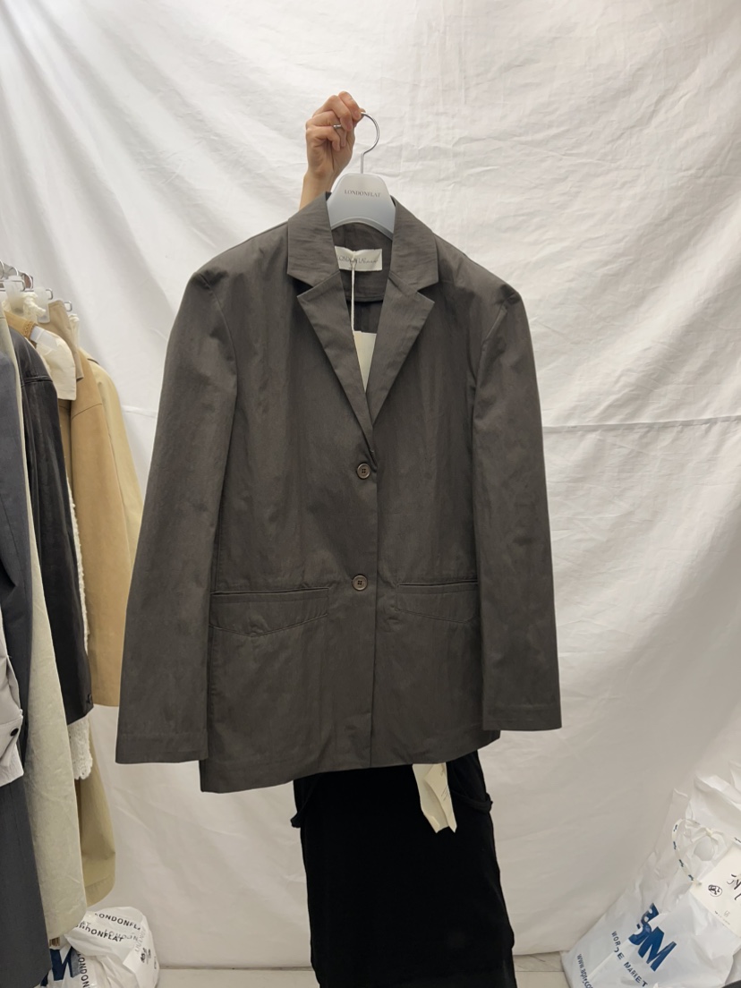 LONDON FLAT直郵韓國代購㊣女裝新品時尚25春夏人氣熱賣夾克LONDON FLAT夾克