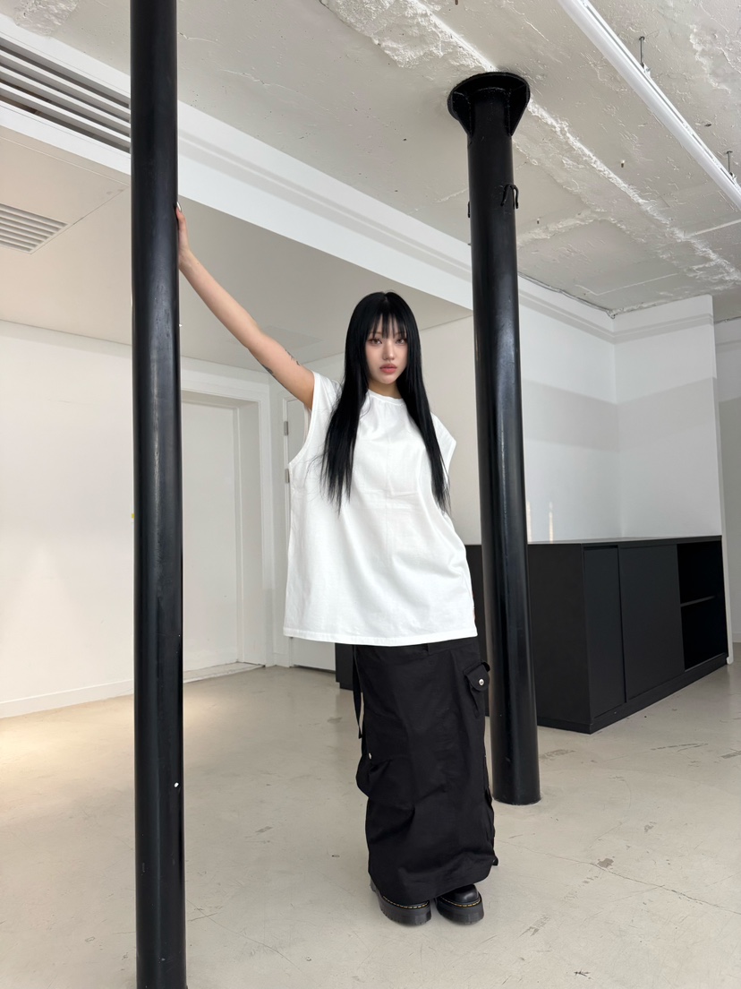 SEEOT韓國直郵㊣女裝新款人氣時尚25春夏熱賣休閑推薦吊帶背心GGD吊帶/背心圖色1
