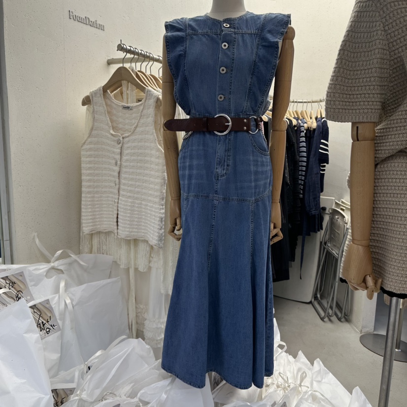 FOUNDATION韓國㊣直郵東大門代購女裝新品25春夏連衣裙不含腰帶FOUNDATION連衣裙