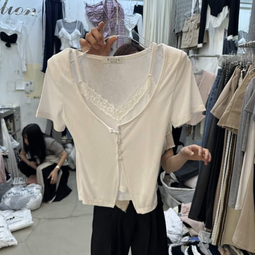 BILLION-L韓國直郵㊣東大門實拍女裝新品時尚熱賣T恤假兩件BILLION-LT恤圖色2