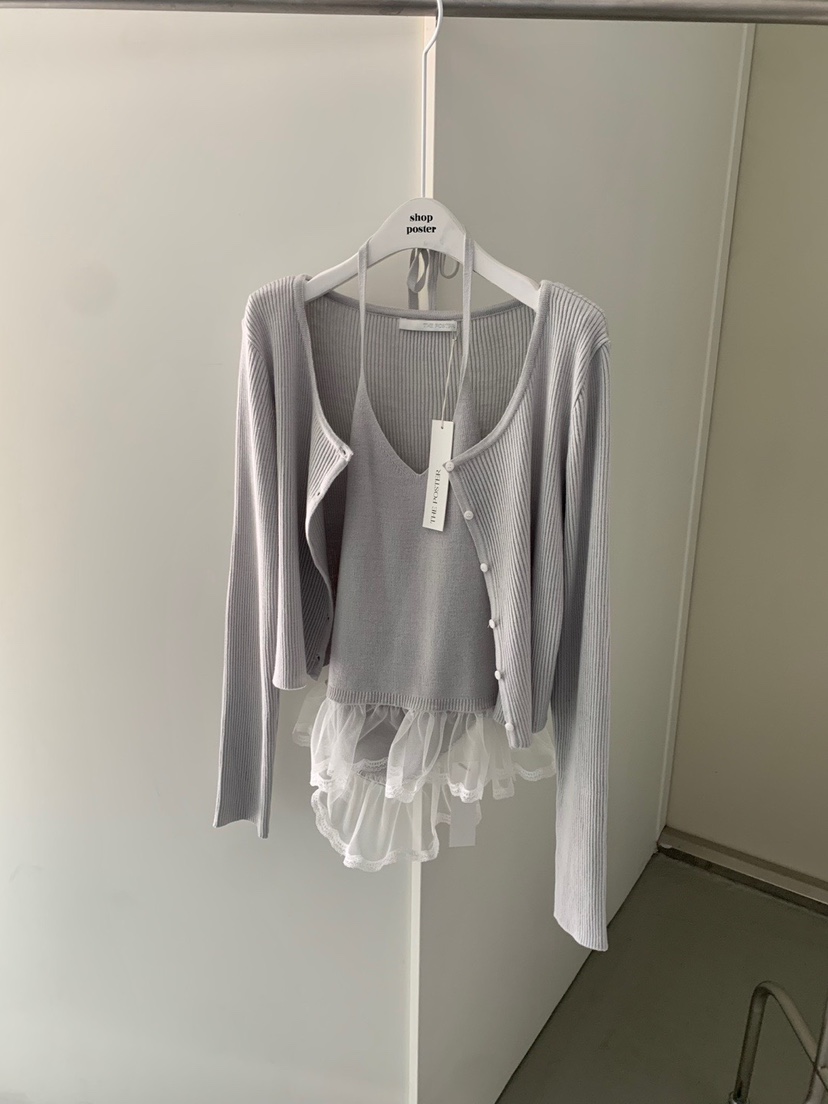 SHOP POSTER韓國直郵㊣東大門實拍女裝新品推薦時尚套裝套裝SHOP_POSTER套裝圖色2