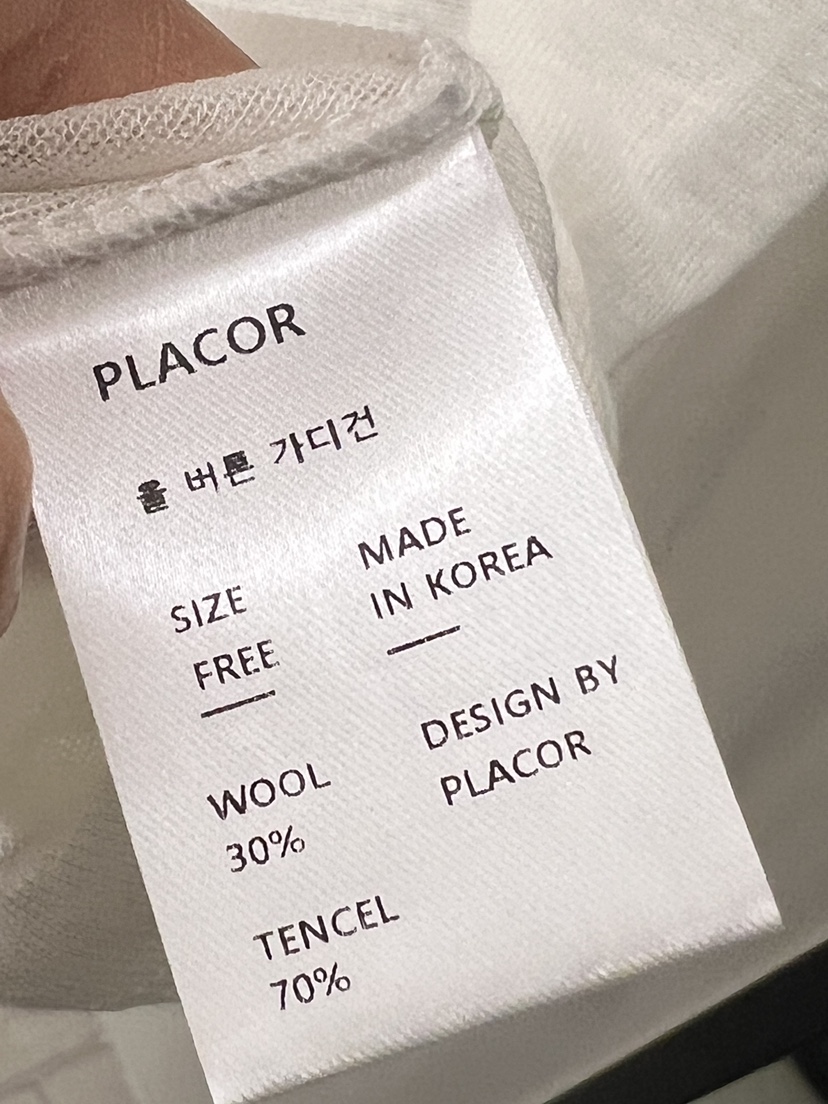 REGULARLY/PLACOR韓國直郵㊣東大門實拍女裝新款熱賣長袖T恤羊毛紐扣REGULARLY/PLACOR長袖T恤