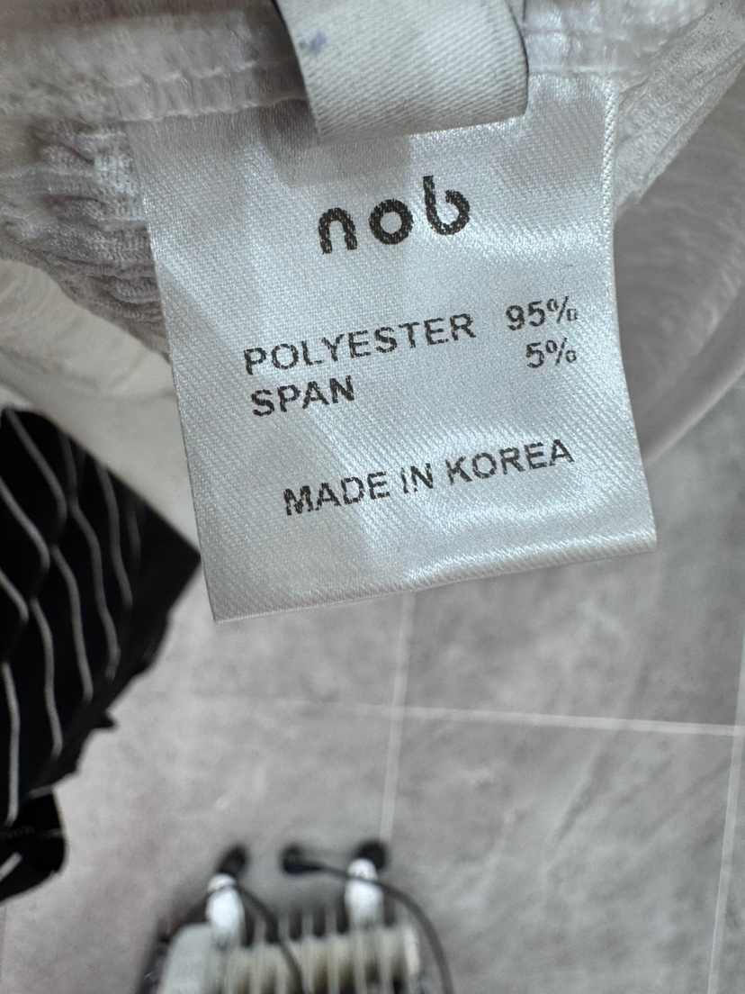 NOB韓國㊣直郵東大門代購女裝新品人氣熱賣打底褲鯊魚褲緊身褲The Nob打底褲/鯊魚褲