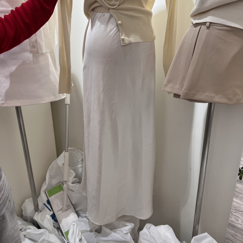 BY BOMI韓國直郵㊣女裝新款時尚人氣推薦25春夏熱賣休閑長裙BY BOMI長裙圖色1