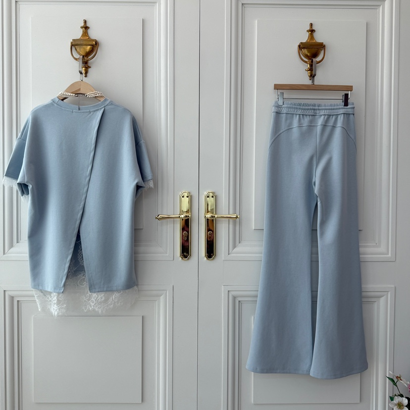 VICTORIA QUEEN韓國直郵㊣女裝新品人氣套裝不含飾品兩件套VICTORIA QUEEN套裝