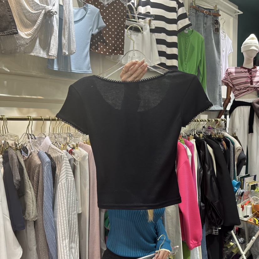 3COLOR韓國直郵㊣東大門實拍女裝新品熱賣T恤Three colorT恤