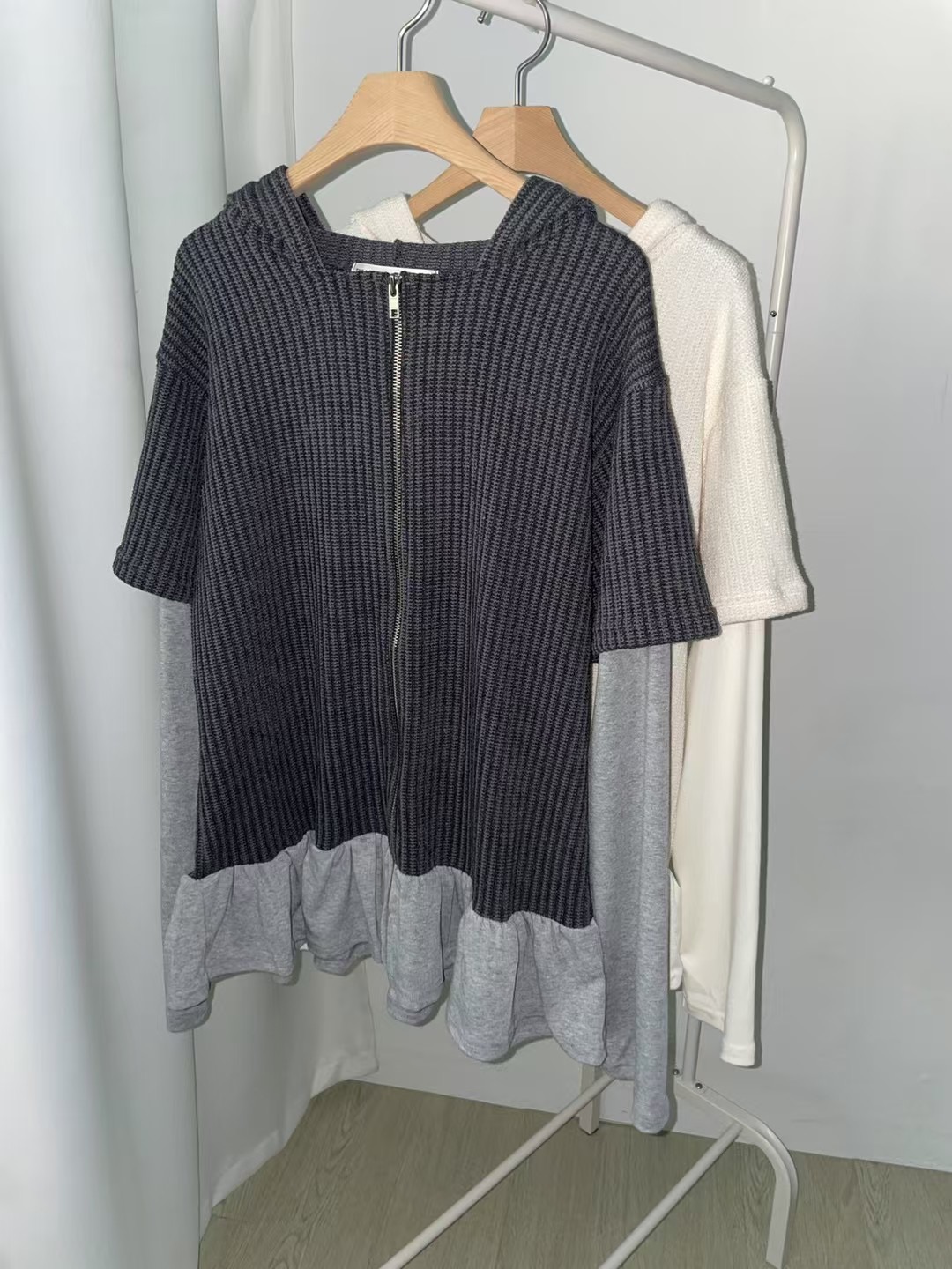 THELACREAM東大門代購女士新款熱賣25春夏職業衛衣荷葉邊兜帽THELACREAM衛衣