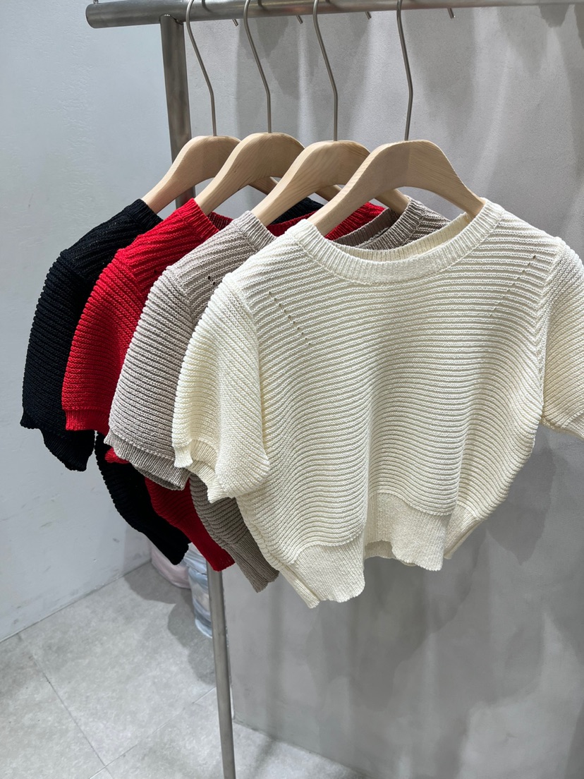 EVERCOMMERCE METICULOUSLY DESIGNED東大門實拍女士新品熱賣針織衫EVERCOMMERCE METICULOUSLY DESIGNED針織衫