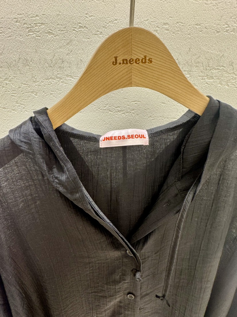 J.needs韓國直郵㊣東大門實拍女裝新款25春夏襯衫蕾絲衫兜帽J.needs襯衫/蕾絲衫