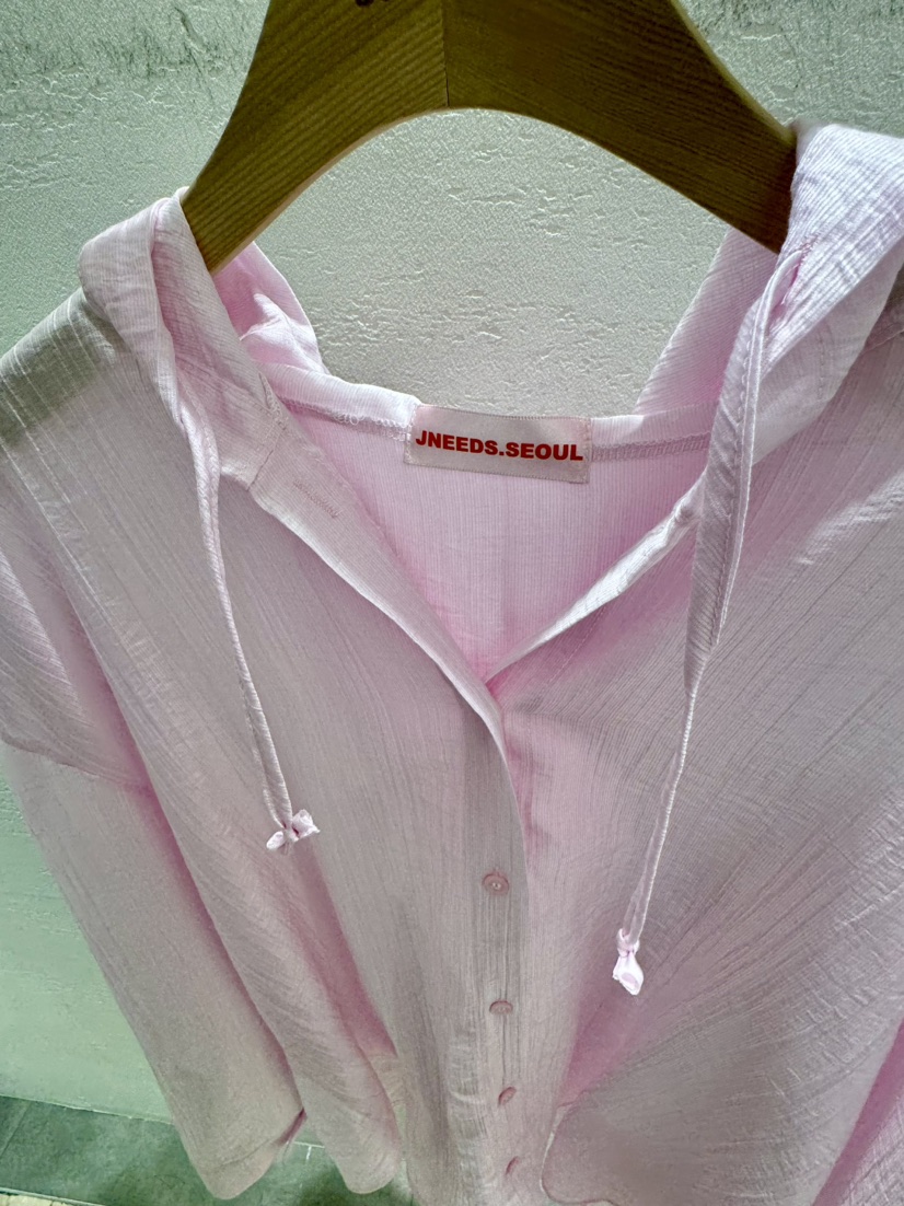 J.needs韓國直郵㊣東大門實拍女裝新款25春夏襯衫蕾絲衫兜帽J.needs襯衫/蕾絲衫