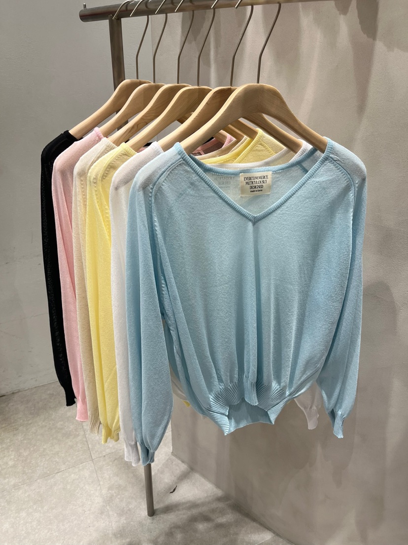EVERCOMMERCE METICULOUSLY DESIGNED韓國直郵㊣女裝新品推薦針織衫EVERCOMMERCE METICULOUSLY DESIGNED針織衫