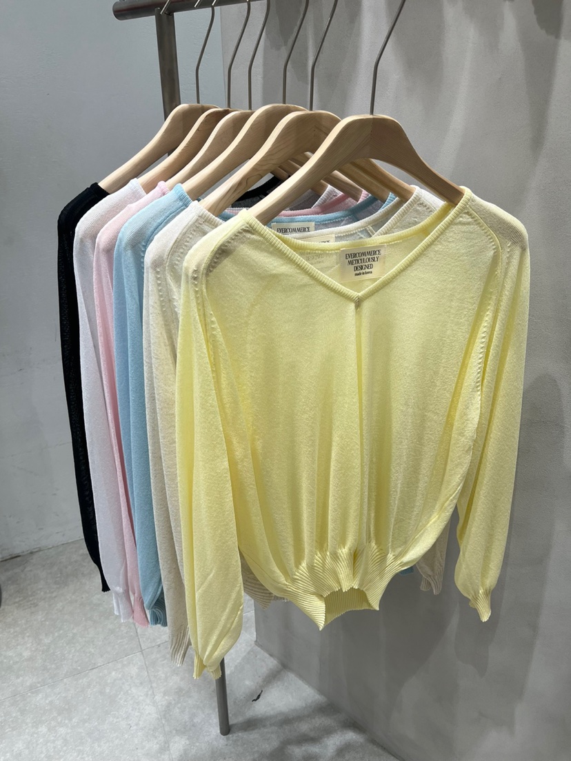 EVERCOMMERCE METICULOUSLY DESIGNED韓國直郵㊣女裝新品推薦針織衫EVERCOMMERCE METICULOUSLY DESIGNED針織衫