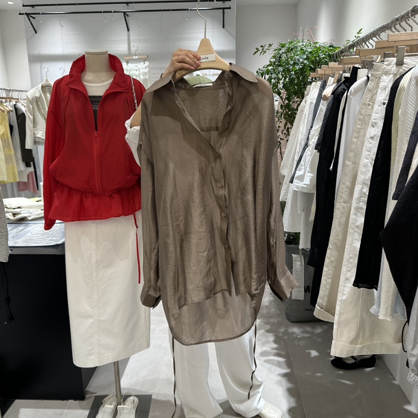 AYCE韓國直郵㊣女裝新品25春夏休閑推薦熱賣襯衫蕾絲衫含腰繩101SHOWROOM/AYCE襯衫/蕾絲衫圖色2