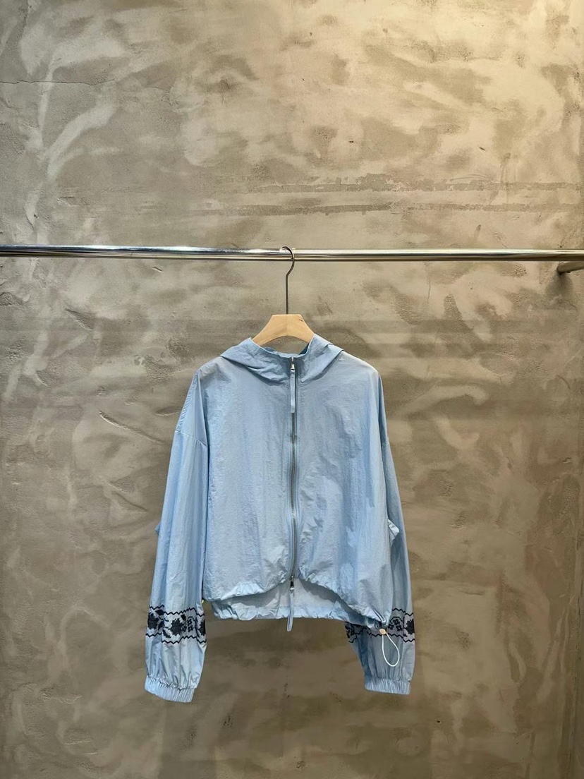 SIMPLE PARK/WMSTORY韓國直郵㊣東大門實拍女裝新款熱賣夾克刺繡連帽SIMPLE PARK/WMSTORY夾克圖色3