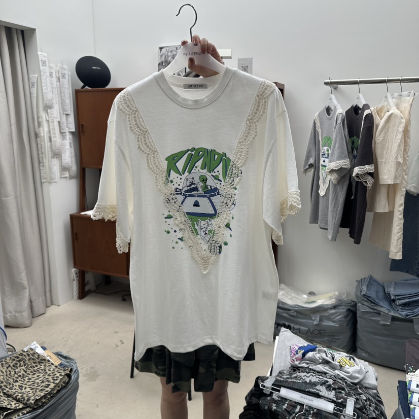 INTHEEND直郵韓國代購㊣女裝新款熱賣休閑人氣時尚25春夏T恤蕾絲INTHEENDT恤圖色2