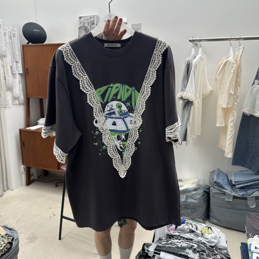 INTHEEND直郵韓國代購㊣女裝新款熱賣休閑人氣時尚25春夏T恤蕾絲INTHEENDT恤圖色3