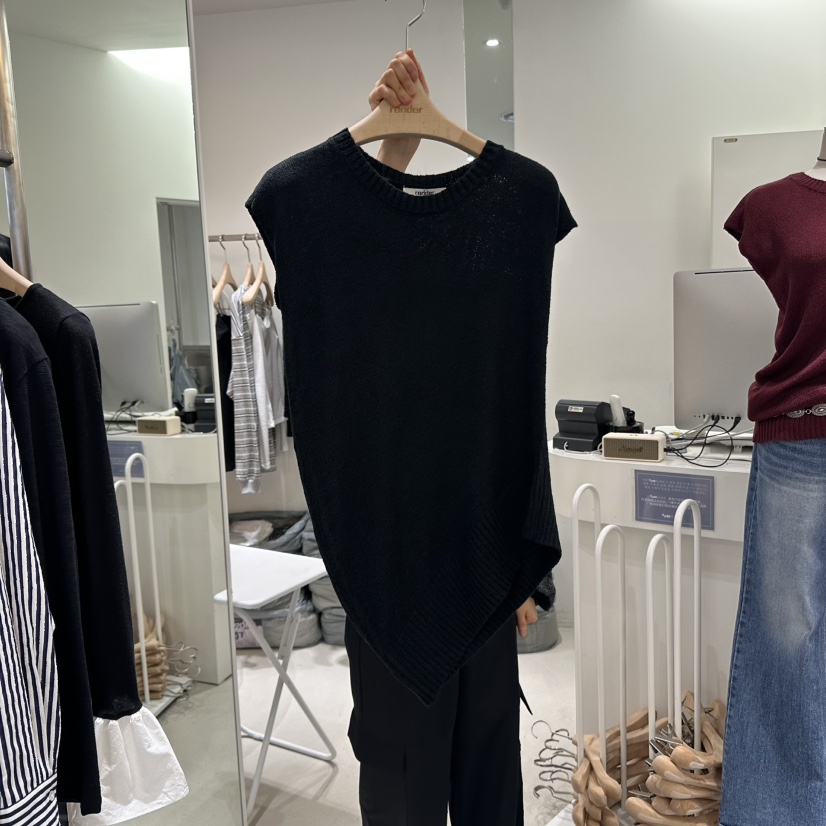 RENDER韓國直郵㊣東大門實拍女裝新品熱賣人氣吊帶背心褶皺RENDER吊帶/背心圖色2