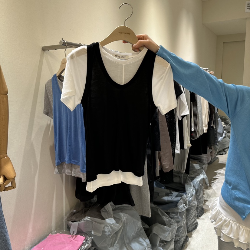 MOREMORE韓國直郵㊣女裝新款25春夏時尚熱賣套裝兩件套套裝more more套裝圖色2
